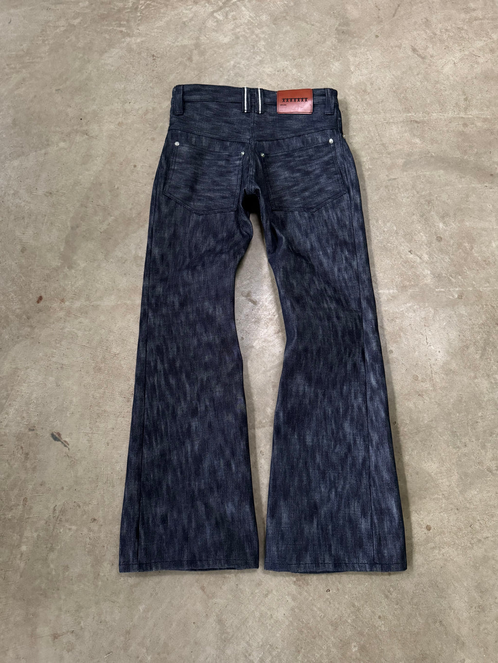 “dusk” boot-cuts