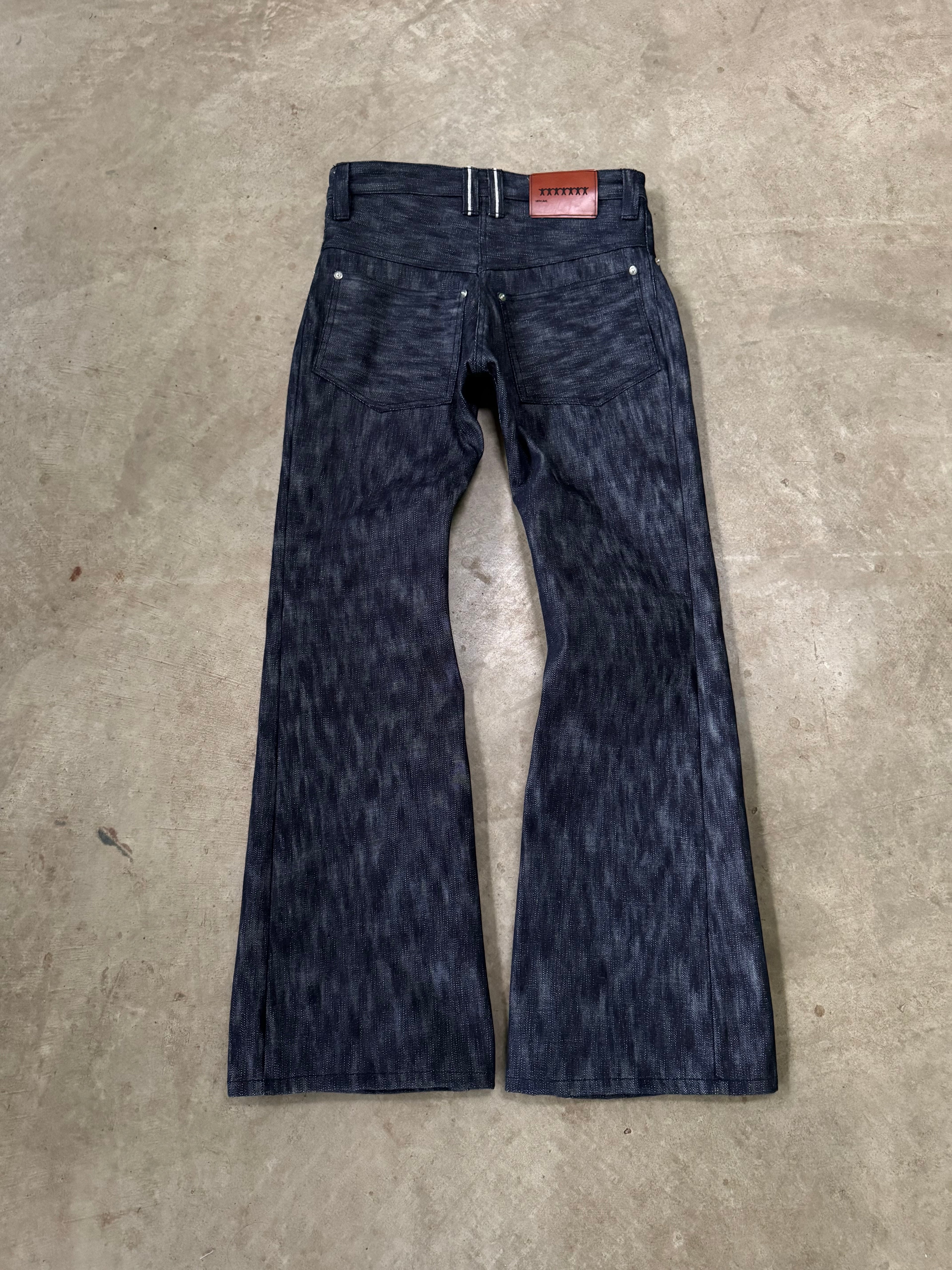 “dusk” boot-cuts