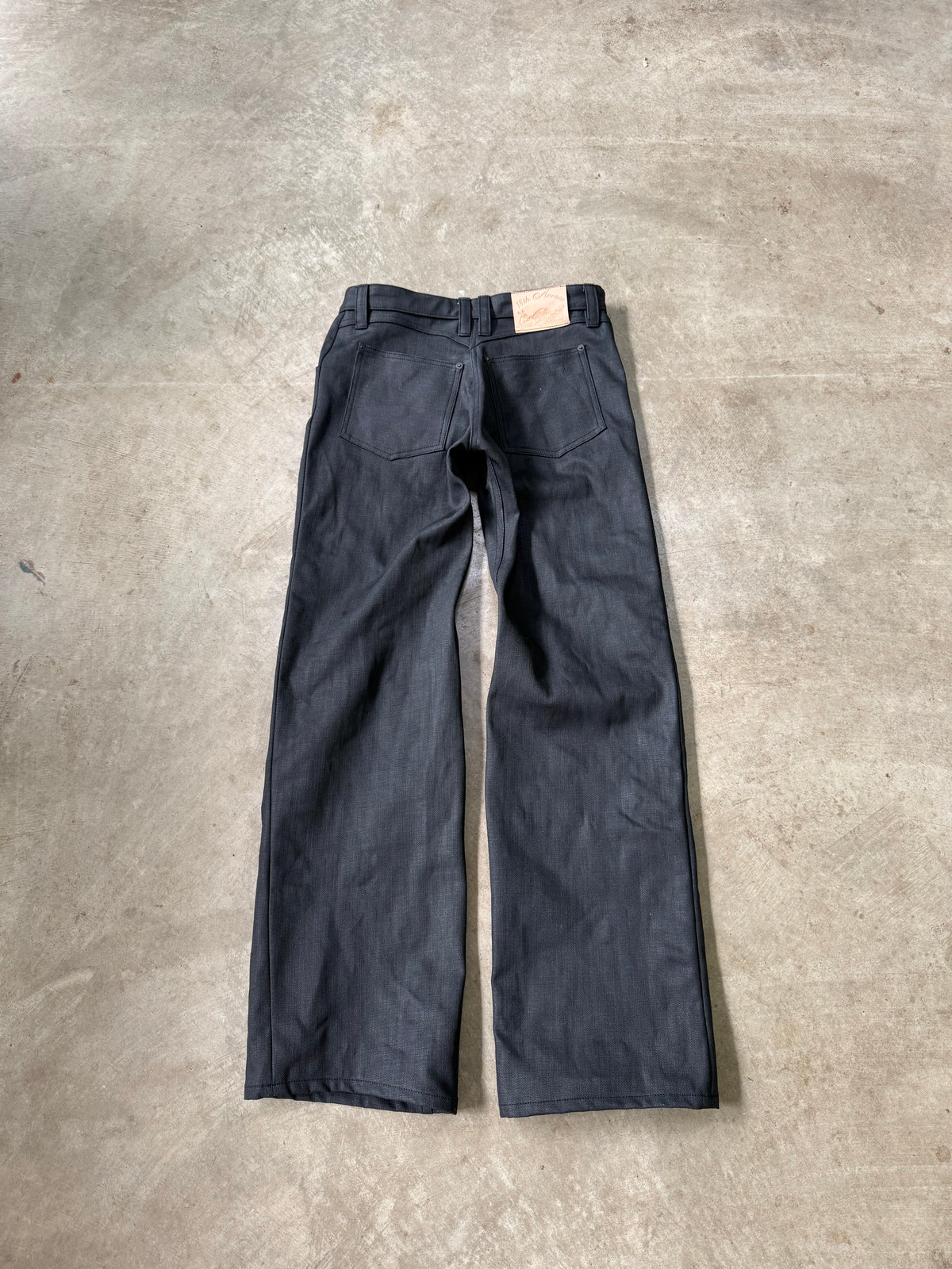 “oil” crosshatch loose denim
